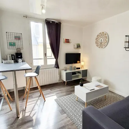 The Water Edge - 500m From The Beach - Peaceful Lejlighed Le Havre